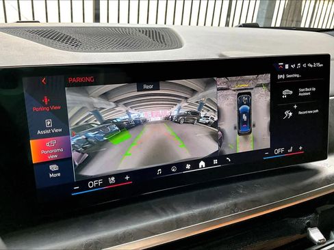 Used 2024 BMW X6 xDrive40i w/ Premium Package image 26