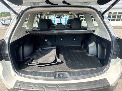 Used 2019 Subaru Forester Premium AWD/4WD image 24