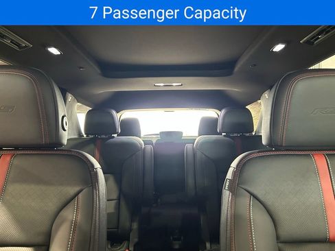 New 2026 Chevrolet Traverse RS AWD/4WD image 11