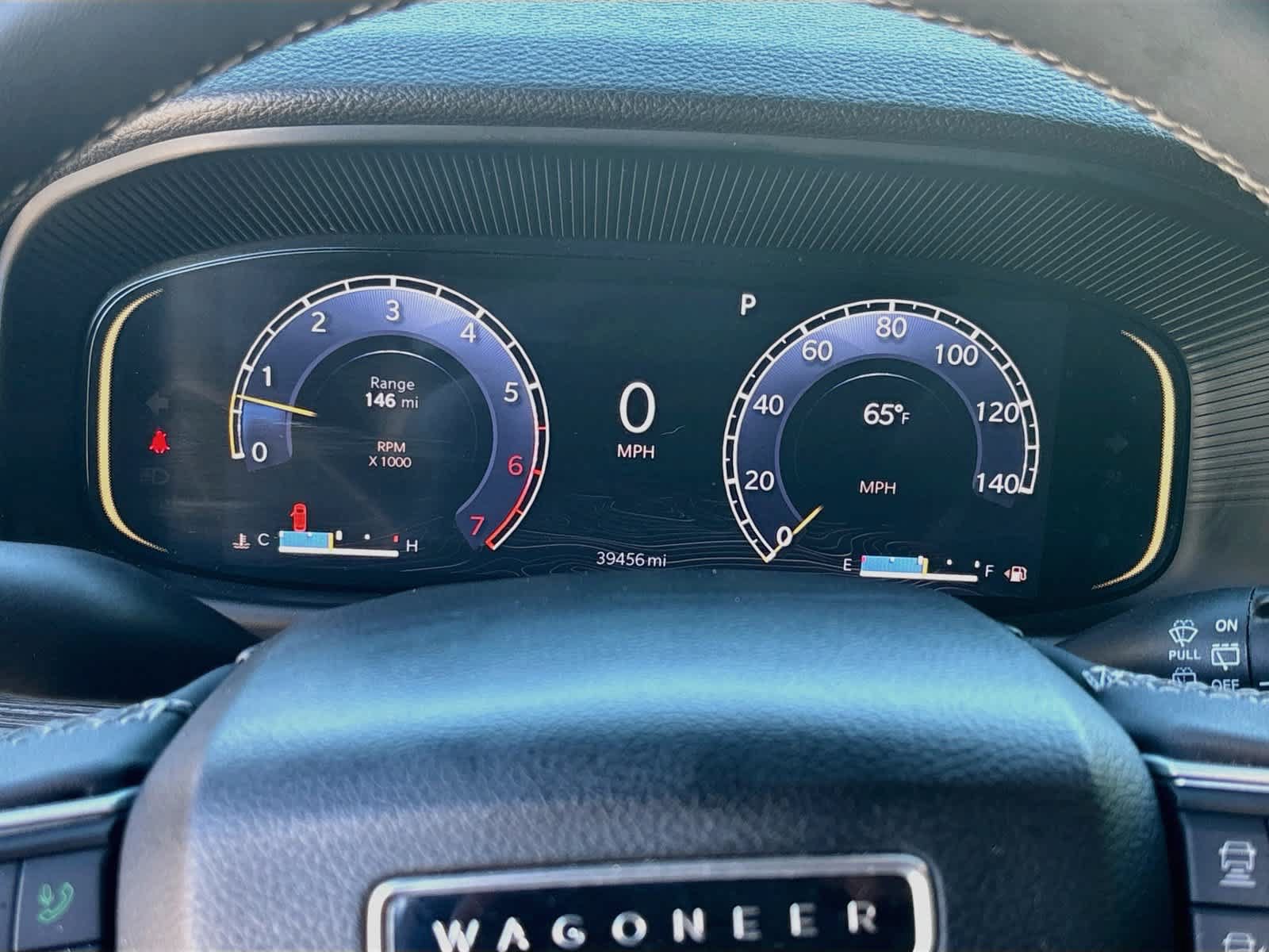 Used 2023 Jeep Wagoneer Series II AWD/4WD image 12