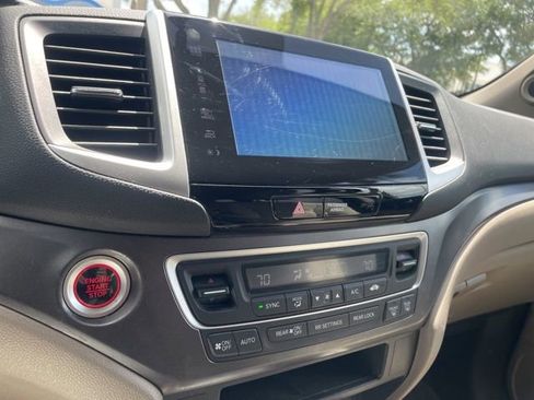 Used 2016 Honda Pilot EX image 20