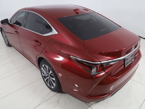 Used 2024 Lexus ES 350 image 25