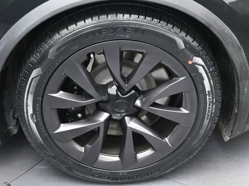 Used 2023 Tesla Model X AWD/4WD image 31