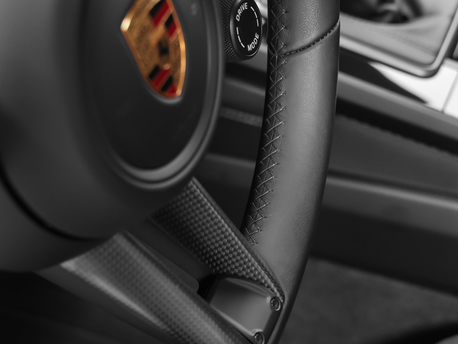 Certified 2024 Porsche 911 Carrera T RWD image 34