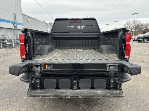 Certified 2024 Chevrolet Silverado 2500 High Country image 27