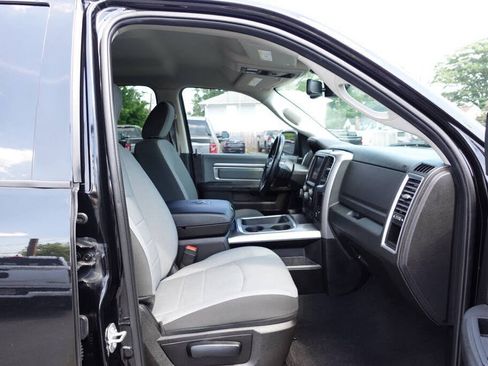 Used 2022 RAM 1500 Classic SLT w/ Electronics Convenience Group AWD/4WD image 37