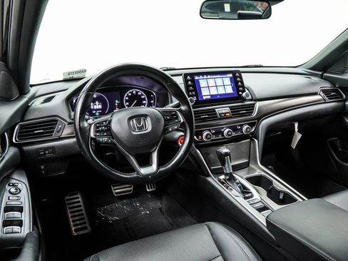 Used 2022 Honda Accord Sport image 5