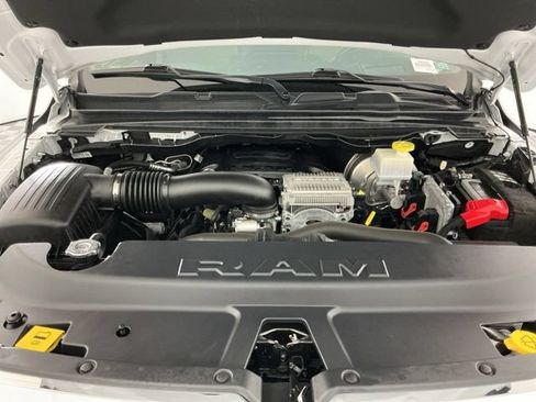 Used 2022 RAM 1500 Limited AWD/4WD image 32