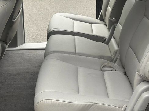 Used 2016 Honda Odyssey EX-L image 20