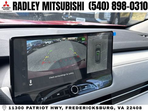 New 2026 Mitsubishi Outlander SEL image 9