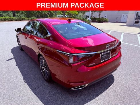 Used 2025 Lexus ES 350 w/ Premium Package FWD image 5