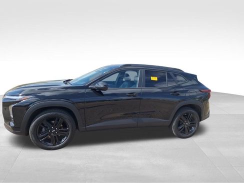 Certified 2026 Chevrolet Trax ACTIV image 14