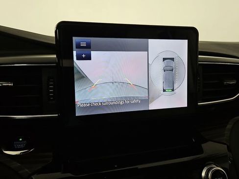 Used 2021 Ford Explorer Limited w/ Hybrid Equipment Group 310A RWD image 21