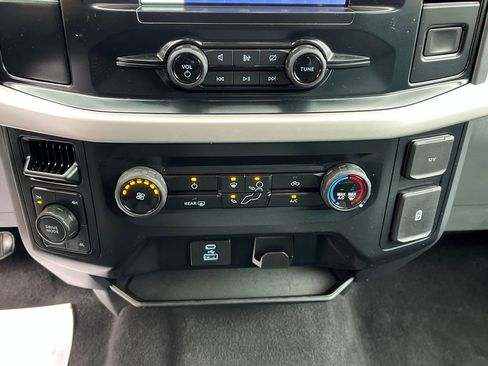 Used 2023 Ford F150 XLT image 17