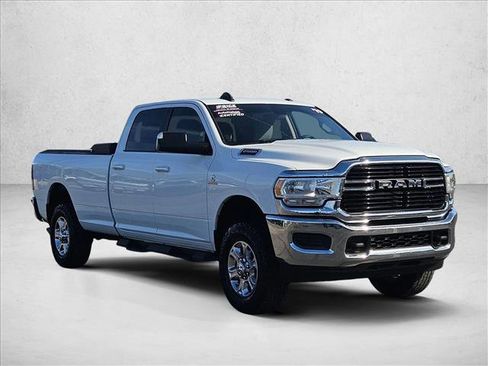 Used 2019 RAM 2500 Big Horn image 3