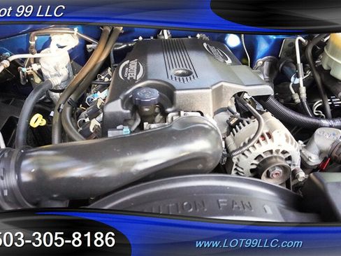Used 2001 Chevrolet Silverado 2500 LS w/ Off-Road Skid Plate Pkg AWD/4WD image 20