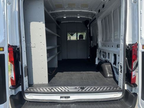 Used 2023 Ford Transit 250 Medium Roof AWD image 17