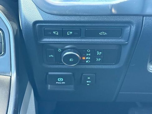 Used 2022 Ford F150 Lariat w/ Max Trailer Tow Package AWD/4WD image 22