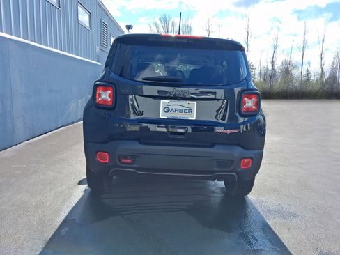 Used 2020 Jeep Renegade Trailhawk w/ Cold Weather Group AWD/4WD image 11