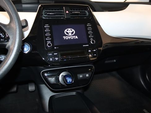 Used 2021 Toyota Prius LE FWD image 42