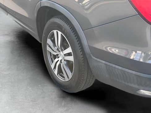 Used 2018 Honda Pilot EX-L image 10