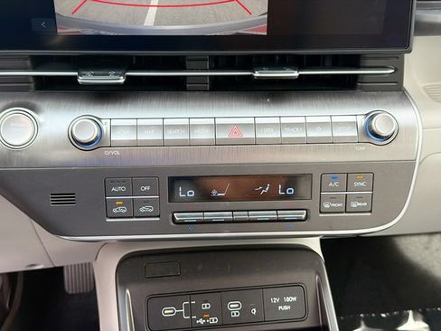 Certified 2024 Hyundai Kona SEL w/ Convenience Package FWD image 16