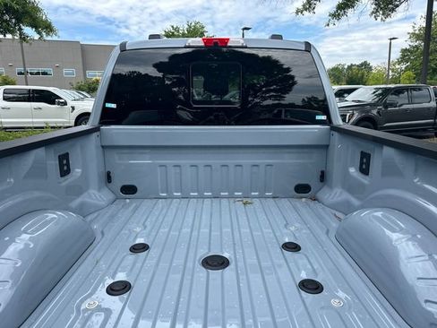 New 2026 Ford F350 Platinum w/ Platinum Plus Package AWD/4WD image 18