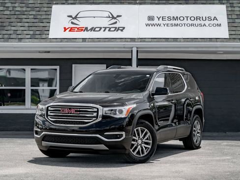 Used 2017 GMC Acadia SLE FWD image 1