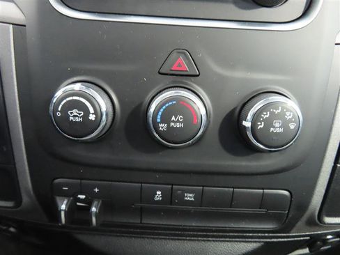 Used 2018 RAM 1500 Tradesman w/ Popular Equipment Group image 23