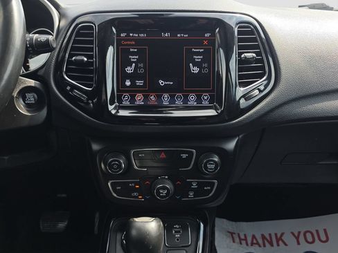 Used 2019 Jeep Compass Limited AWD/4WD image 13