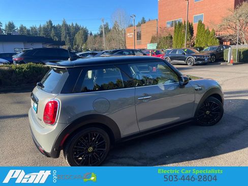 Used 2023 MINI Cooper SE image 9
