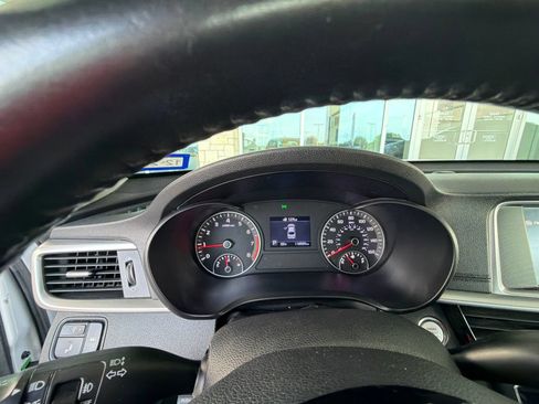 Used 2019 Kia Optima S w/ S Panoramic Sunroof Package FWD image 7