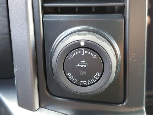 Used 2025 Ford F150 XLT w/ Equipment Group 302A MID image 15