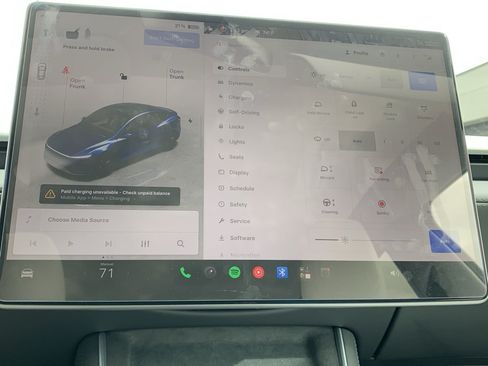 Used 2026 Tesla Model Y 2WD image 23