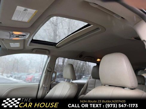 Used 2013 Toyota Sienna XLE image 15