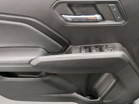 Used 2023 Chevrolet Colorado LT w/ LT Convenience Package III AWD/4WD image 10