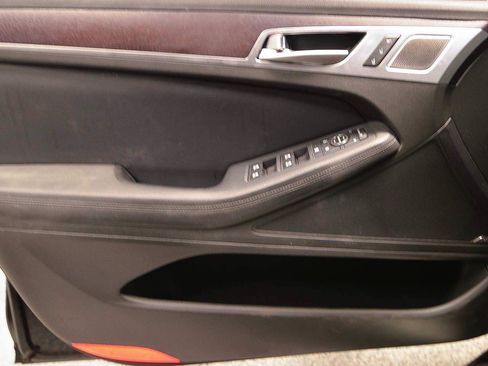 Used 2020 Genesis G80 5.0 Ultimate RWD image 6