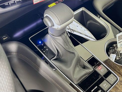 New 2026 Toyota Sienna Limited AWD/4WD image 15