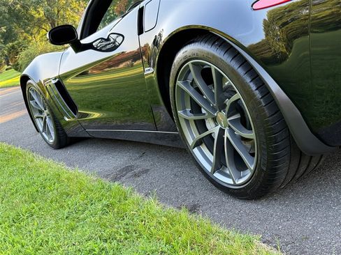 Used 2013 Chevrolet Corvette Grand Sport w/ 3LT Preferred Equipment Group RWD image 25