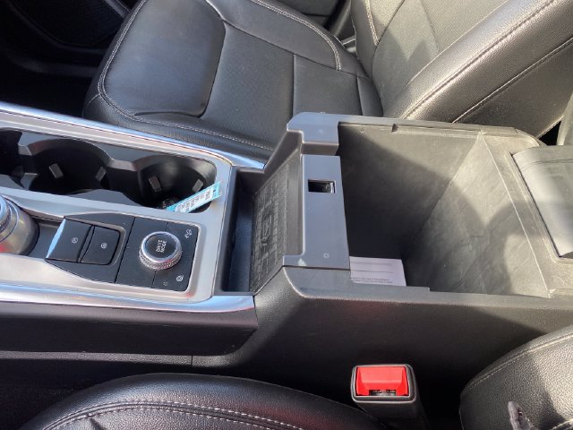 Used 2023 Ford Explorer Limited AWD/4WD image 15
