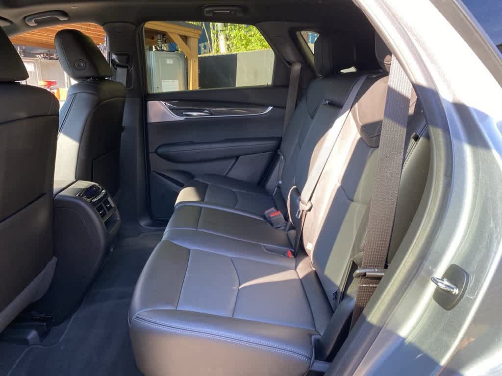 Used 2023 Cadillac XT5 Sportv w/ Technology Package AWD/4WD image 15