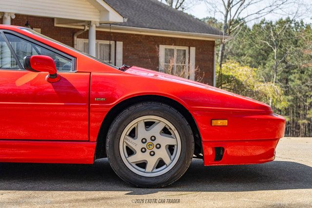 Used 1991 Lotus Esprit SE RWD image 11