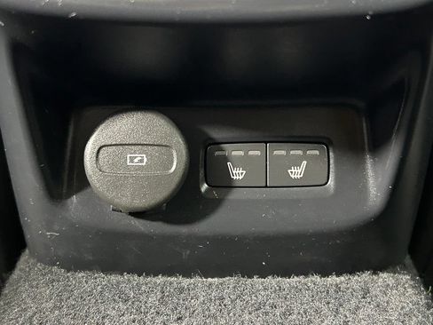 Used 2023 Polestar Polestar 2 w/ Pilot Pack AWD/4WD image 18