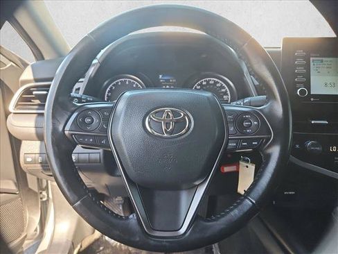 Used 2023 Toyota Camry SE FWD image 13