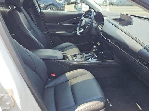 Used 2025 MAZDA CX-30 AWD 2.5 S w/ Preferred Package image 12