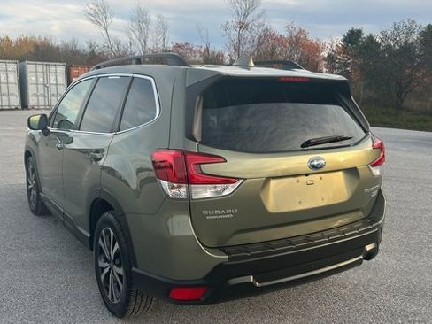 Used 2020 Subaru Forester Limited image 5