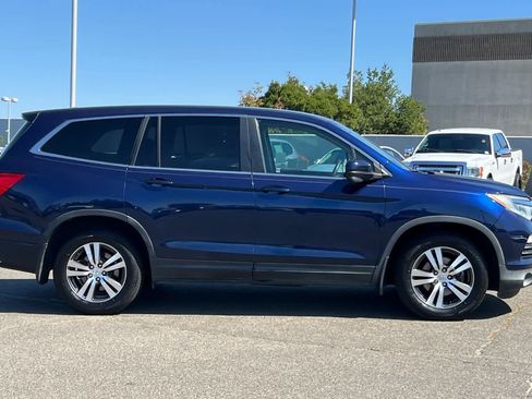 Used 2016 Honda Pilot EX image 6