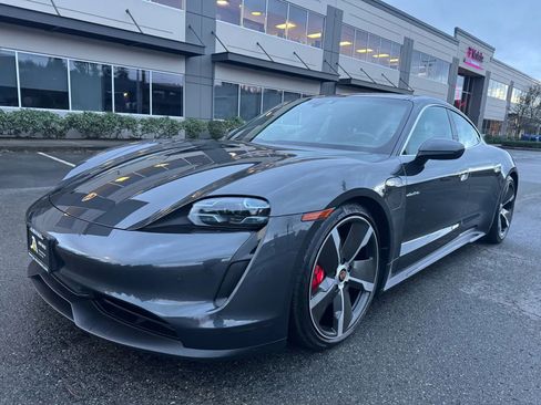 Used 2022 Porsche Taycan 4S image 5