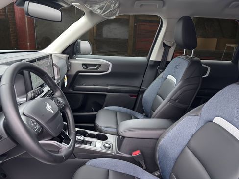 New 2026 Ford Bronco Sport Outer Banks w/ Outer Banks Tech Package+ AWD/4WD image 19