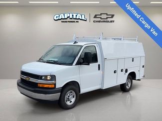 New 2025 Chevrolet Express 3500 w/ Power Convenience Package RWD video 1